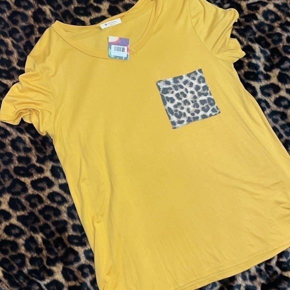 Bombom Tops - Mustard Yellow Shirt